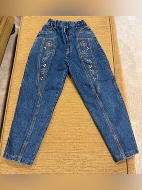 NWOT Vintage Embroidered High-Waist Blue Denim Jeans NWOT
